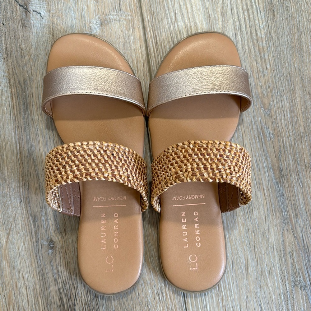 Brand new Lauren Conrad Slip on sandals size 6